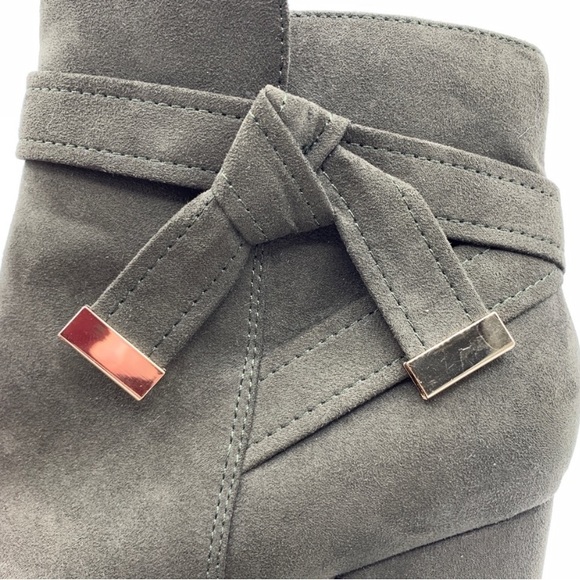 Report Montez Olive Green Side Zip Ankle Boot - Picture 7 of 9